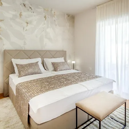 Διαμέρισμα Lux Oliva With Whirlpool And Free Parking