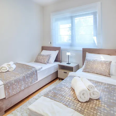 Διαμέρισμα Lux Oliva With Whirlpool And Free Parking