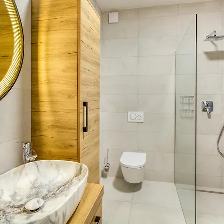 Lux Oliva With Whirlpool And Free Parking Διαμέρισμα *
