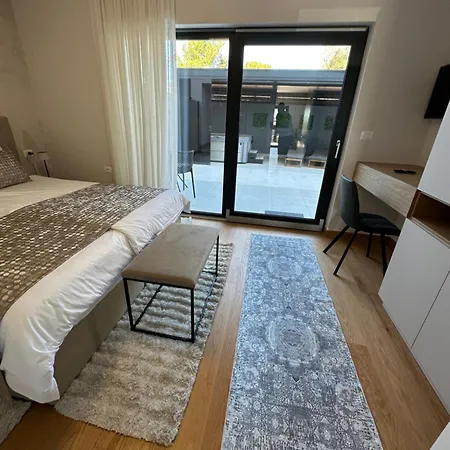 Lux Oliva With Whirlpool And Free Parking * Πούλα